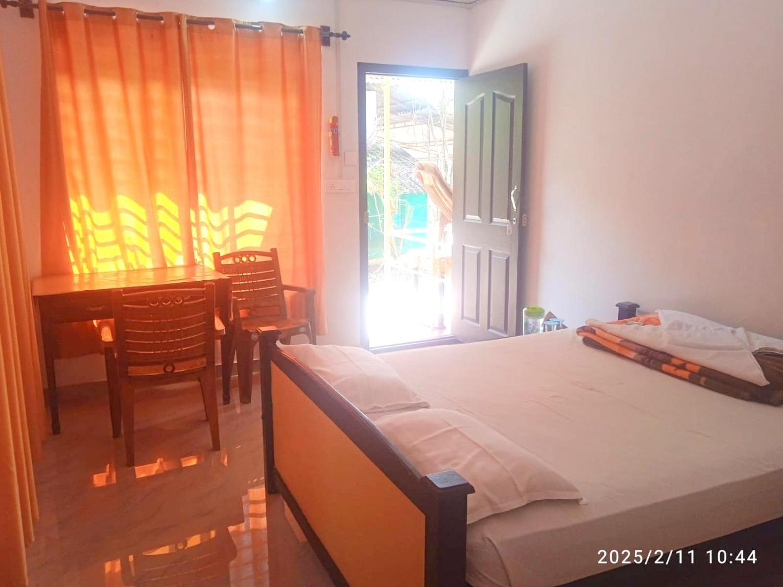 Woodside Homestay Wayanad Batheri Buitenkant foto