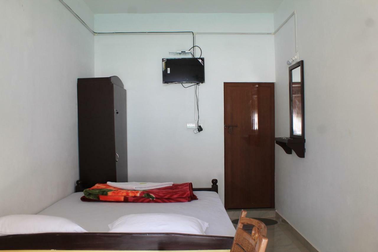 Woodside Homestay Wayanad Batheri Buitenkant foto