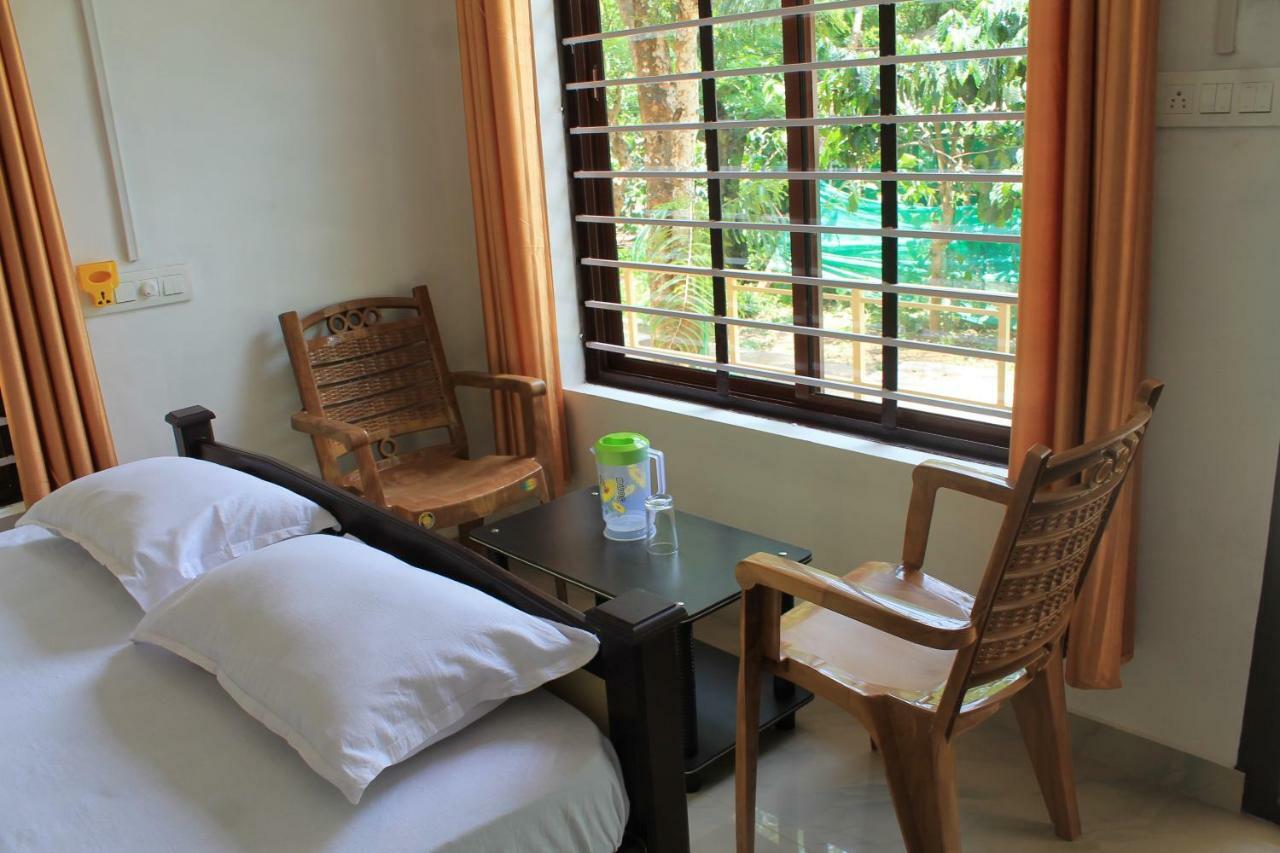 Woodside Homestay Wayanad Batheri Buitenkant foto