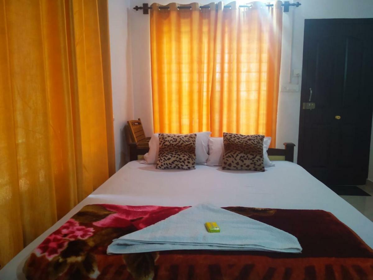 Woodside Homestay Wayanad Batheri Buitenkant foto