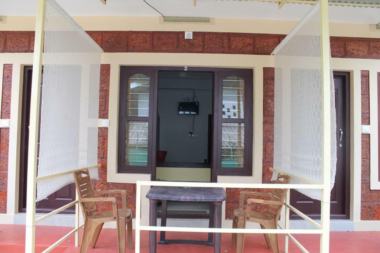 Woodside Homestay Wayanad Batheri Buitenkant foto