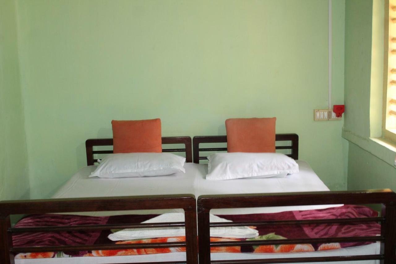 Woodside Homestay Wayanad Batheri Buitenkant foto